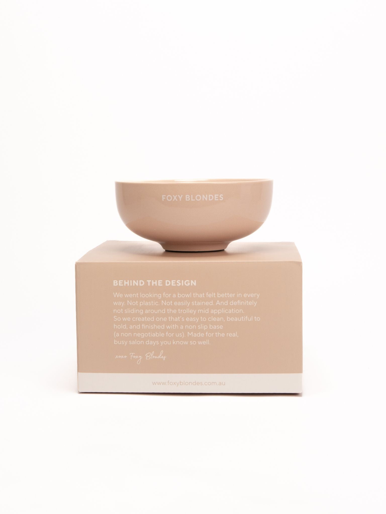 ceramic bowl with packaging
